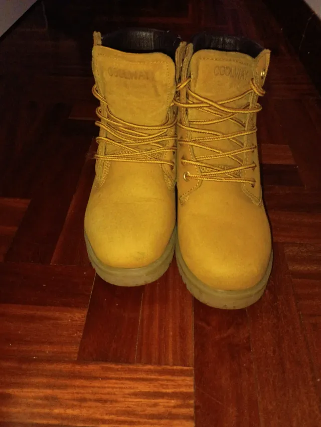 Botas Coolway Amarillas