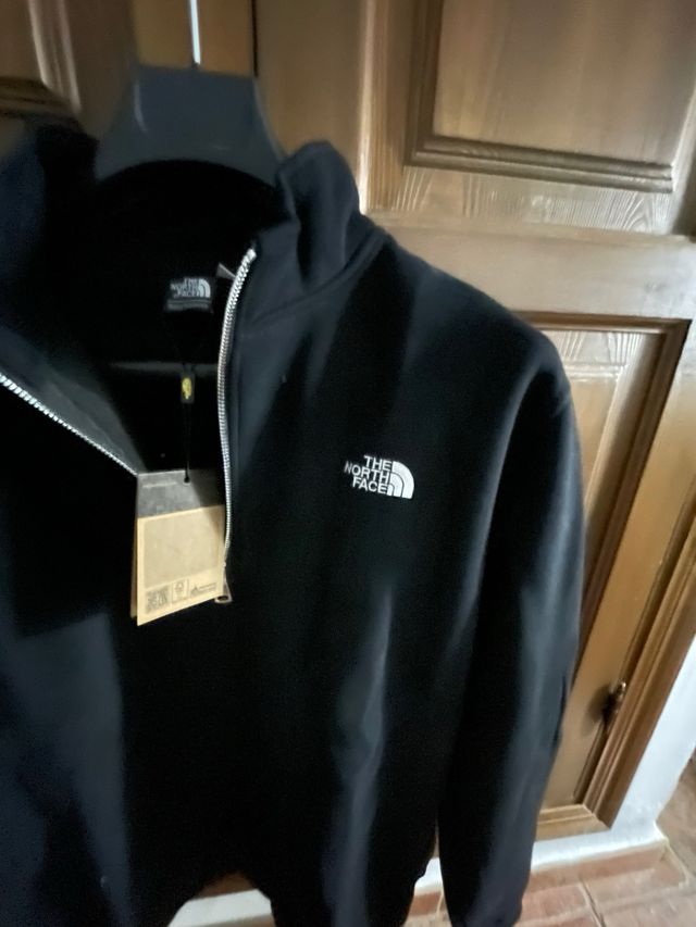 Chaqueta The North Face Negra 1/4 Zip