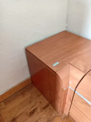 Rinconera de madera gran capacidad con tapa