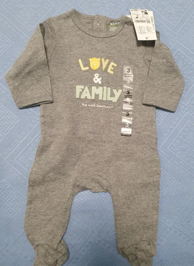 4 Pijamas sin estrenar Talla 3 Meses