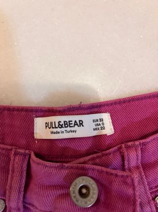 Pantalones buganvilla Pull&Bear niña rotos