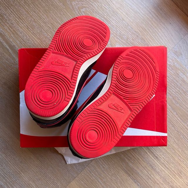 Nike Court Vision Mid T39 Rojo/Negro.Perf estado