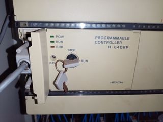 Cuadro eléctrico con ordenador