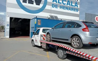 Portes OFunes. Grúa.