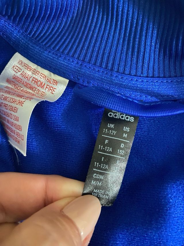 Chaqueta deportiva Adidas niño azul talla 12 años