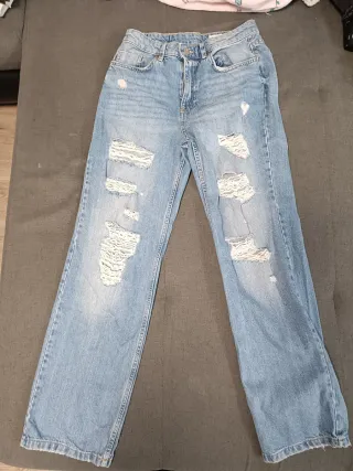 Pantalón ancho Lefties Talla 36 Roto