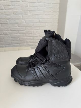 41 1/3 Botas Adidas GSG 9.2 policía seguridad