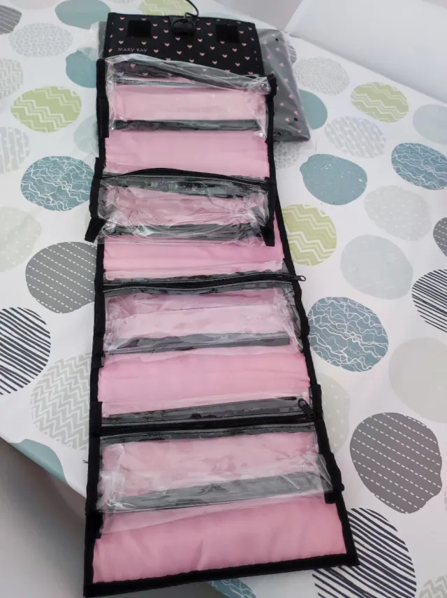 Neceser Mary Kay Negro con Corazones Rosas