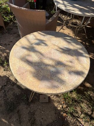 2 Tavoli da esterno in marmo 100€