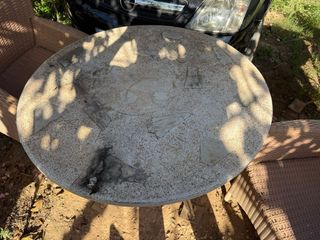 2 Tavoli da esterno in marmo 100€