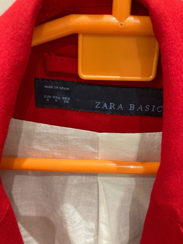 Americana/Blazer Zara Roja