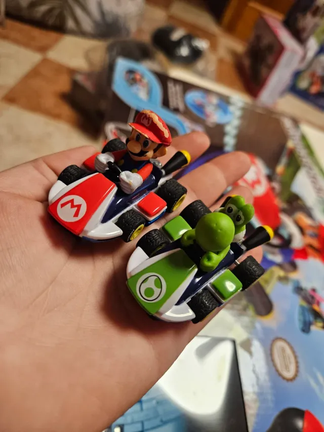 Coches Mario Kart (Mario y Yoshi)