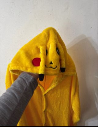 Vestito personaggio giallo con cappuccio