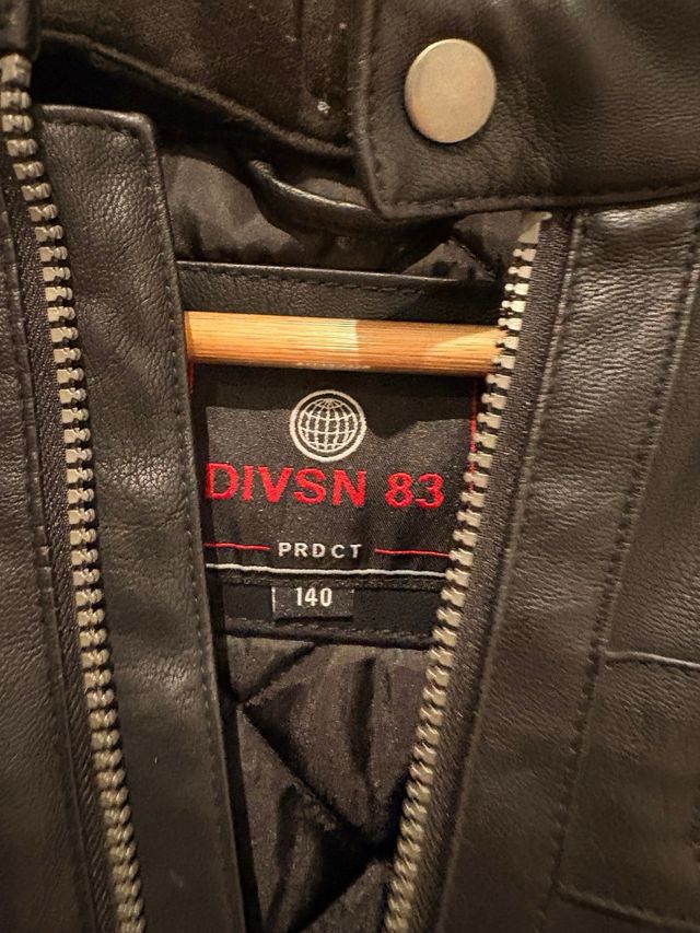 Cazadora motera niño invierno