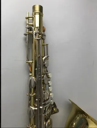 Saxofón Tenor Conn 10M