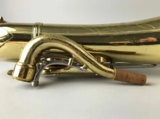 Saxofón Tenor Conn 10M