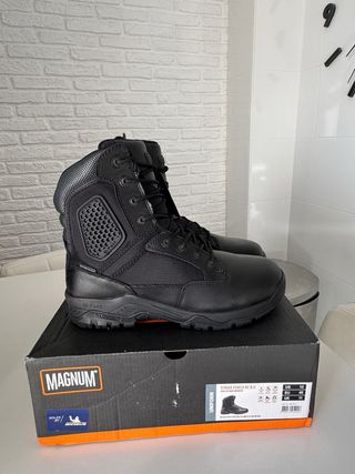 45 Botas Magnum Strike Force RC 8.0 policía
