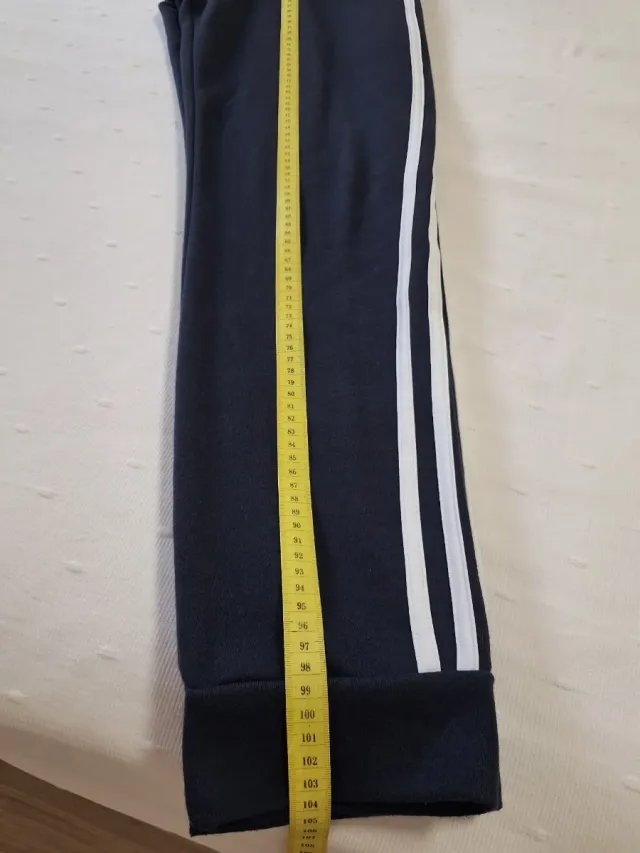 Pantalón deportivo Adidas T. 14/15 años