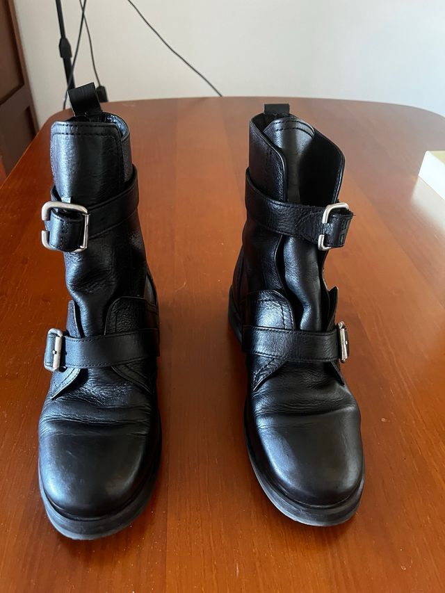Botas Bimba y Lola Piel Negras Talla 38