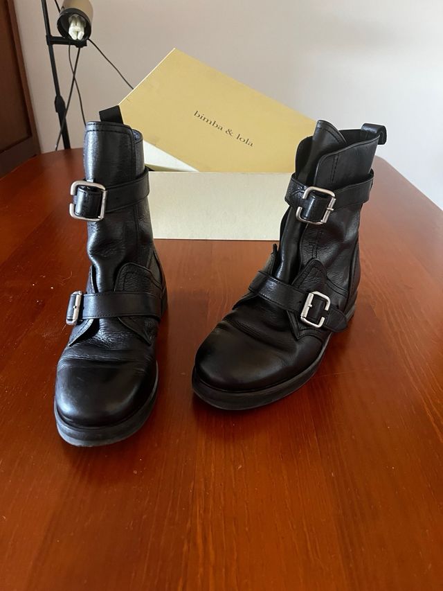 Botas Bimba y Lola Piel Negras Talla 38