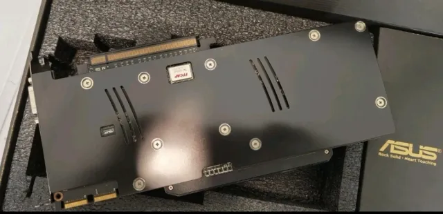 ASUS ROG Matrix HD 5870 Platinum 2GB