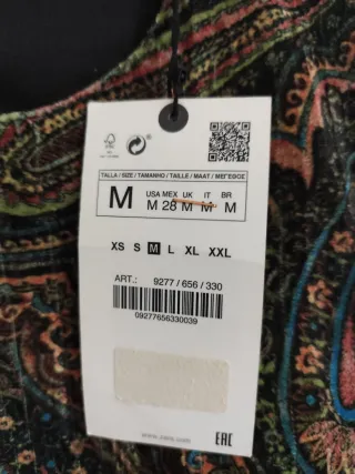 Vestido estampado terciopelo Zara