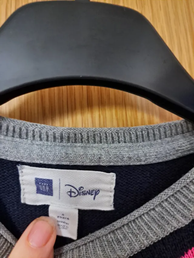 Jersey Gap rayas y Mickey Mouse