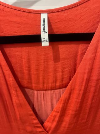 Blusa Stradivarius Coral Satén Talla L