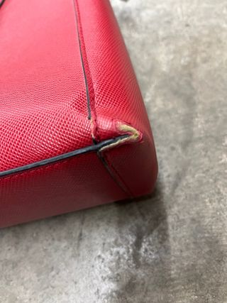 Maletín de trabajo rojo