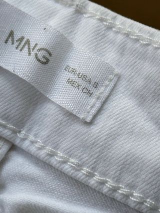 Vaquero blanco Mango Talla S