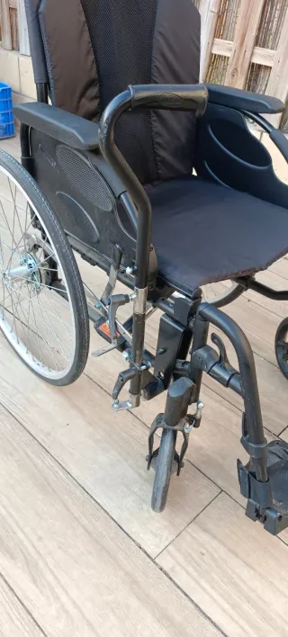 Silla de ruedas adaptada, brazo derecho