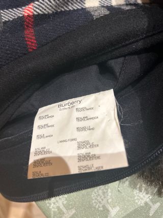 Chaquetón negro con forro multicolor