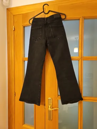 Pantalones vaqueros negros Mango rectos