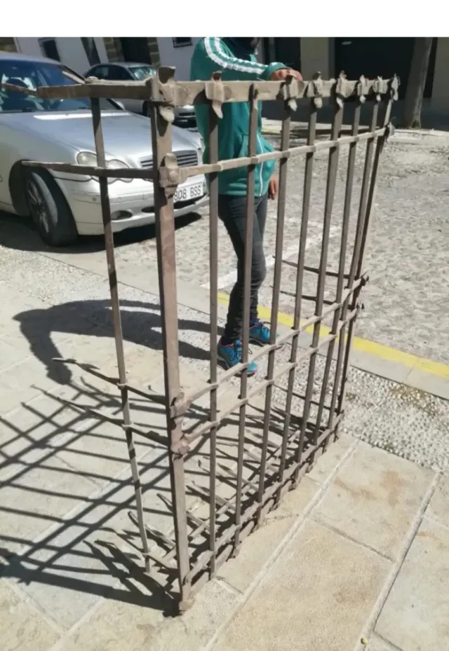 Rejas antiguas de hierro forjado
