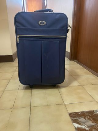 Maleta y neceser azul a juego