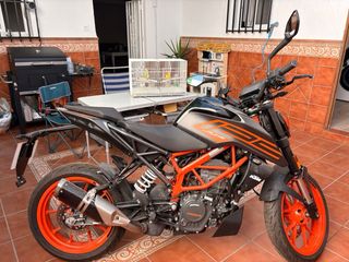 KTM DUKE 125