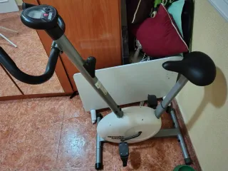 Bicicleta Estática Basic Mag