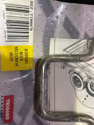 Soporte rueda repuesto remolque caravana