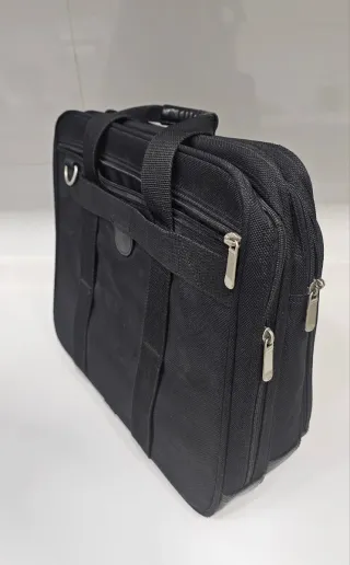 Maletín HP para portátil o tableta.