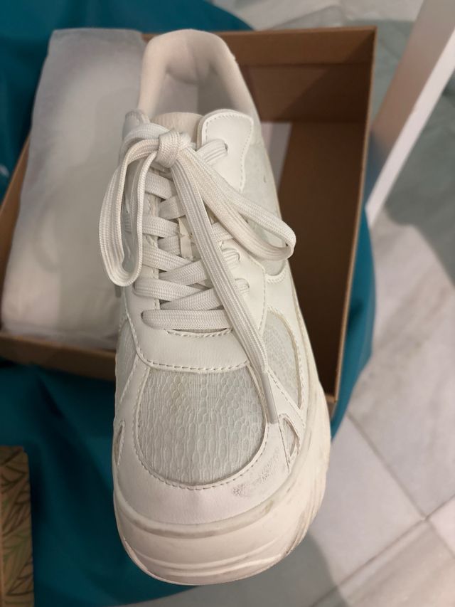 Zapatillas Blancas