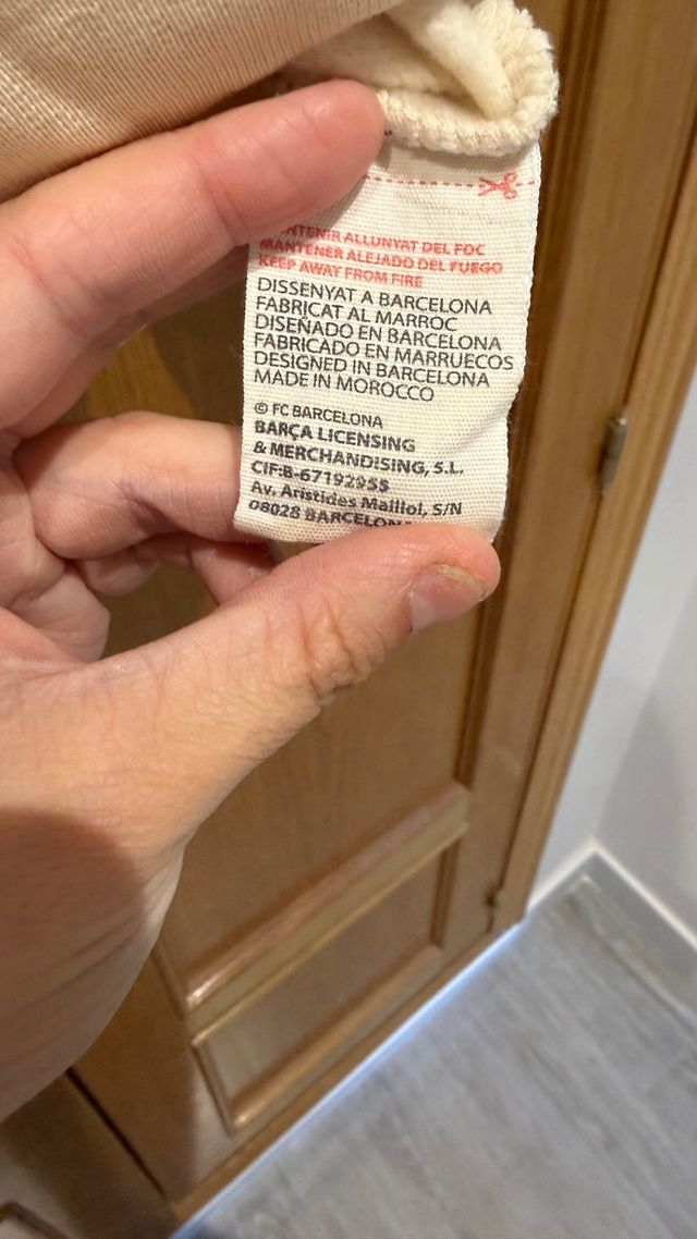 Sudadera FC Barcelona beige floral