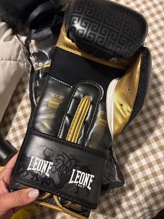 Kit Boxeo: Gorro y Guantes Leone