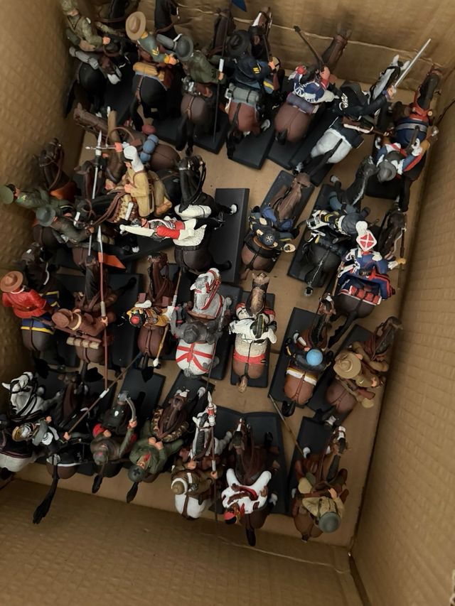 3 cajas de Soldados de plomo