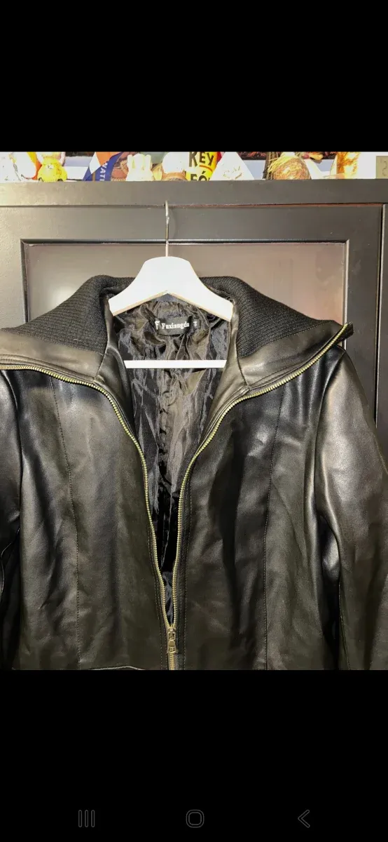 Trenca negra talla 44