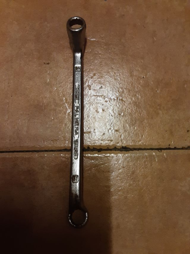 Lote 4 llaves y alicates Palmera