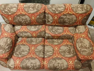 Sillones de tela con estampado clásico