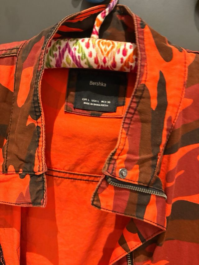 Chaqueta camuflaje corta