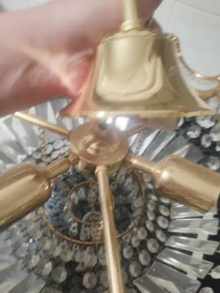 Lámpara antigua de cristal y metal dorado