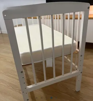 Cuna colecho bebé