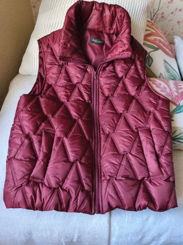 Chaleco acolchado granate mujer